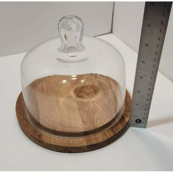 Sagaform Oak Cheese/Dessert Dome with Hand-Blown Glass Lid 7.5" by 7.5" - Picture 13 of 13